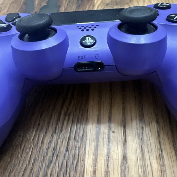 PS4 Playstation controller Purple tested working modelCUH-ZCT2U - Picture 4 of 10